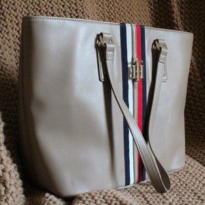 Tommy Hilfiger Purse/Large Handbag